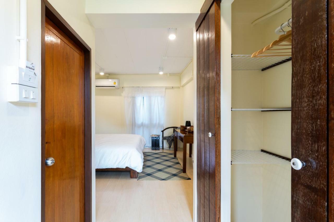 Baan Boon Bed & Breakfast Bangkok Ngoại thất bức ảnh